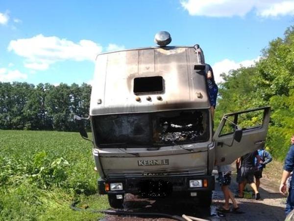 Новина Олександрівський район: горіла вантажівка Ранкове місто. Кропивницький