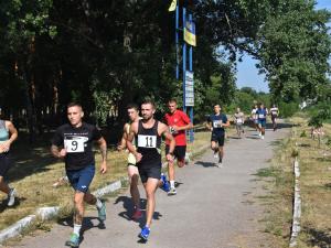 Новина Кропивницькі рятувальники здобули «срібло» в змаганнях з легкоатлетичного кросу Ранкове місто. Кропивницький