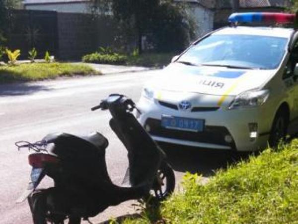Новина Патрульні затримали нетверезого мотоцикліста з двома неповнолітніми дітьми Ранкове місто. Кропивницький
