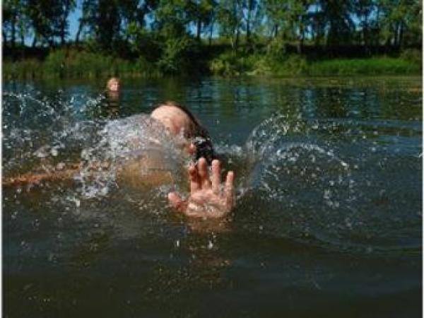 Новина С начала лета в донецких водоемах утонули 60 человек Ранкове місто. Кропивницький