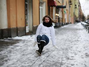 Новина Під час ожеледиці почастішали випадки травмування пішоходів (ВІДЕО) Ранкове місто. Кропивницький