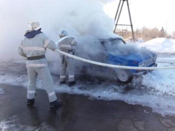 Новина У Гайвороні загорілись «Жигулі», постраждав водій Ранкове місто. Кропивницький