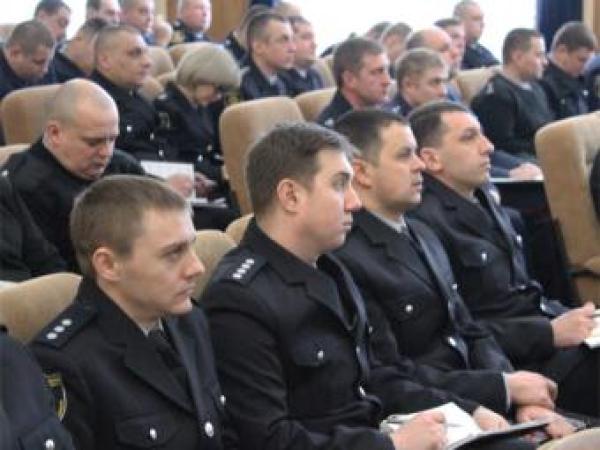 Новина Найкращі поліціянти Кіровоградщини отримали від керівництва подяки Ранкове місто. Кропивницький