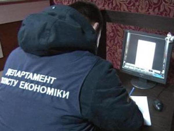 Новина На Кіровоградщині поліцейські за добу заарештували три гральні заклади (фото) Ранкове місто. Кропивницький