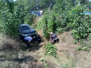 Новина Біля Великої Виски легковик Mitsubishi потрапив у кювет (ФОТО) Ранкове місто. Кропивницький