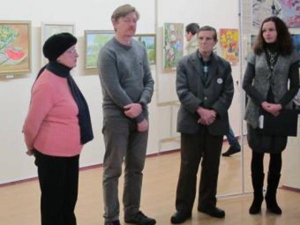 Новина В художньому музеї відкрилась виставка художника Юрія Ботнара «Пам’яті митця» Ранкове місто. Кропивницький