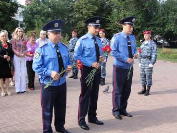 Новина На Кировоградщине почтили память милиционеров, погибших при исполнении служебных обязанностей Ранкове місто. Кропивницький