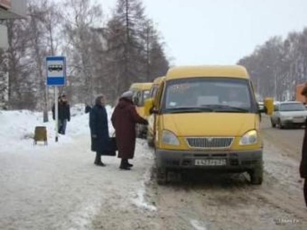 Новина В Кировограде снова обсуждали тарифы на проезд Ранкове місто. Кропивницький