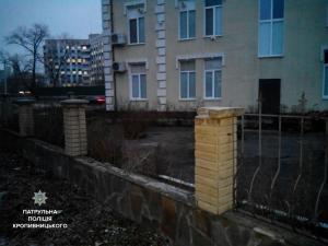 Новина Сам потрапив у руки - кропивницькі патрульні «випадково наштовхнулися» на любителя металобрухту Ранкове місто. Кропивницький