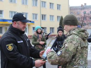 Новина Із нагоди Дня українського добровольця бійці спецпідрозділу «Святослав» отримали заохочення Ранкове місто. Кропивницький