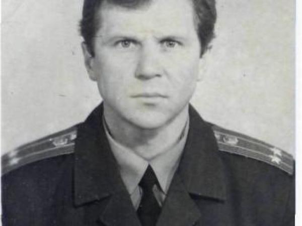 Новина Янішевський, полковник міліції у відставці, пригадує випадки зі своєї роботи Ранкове місто. Кропивницький