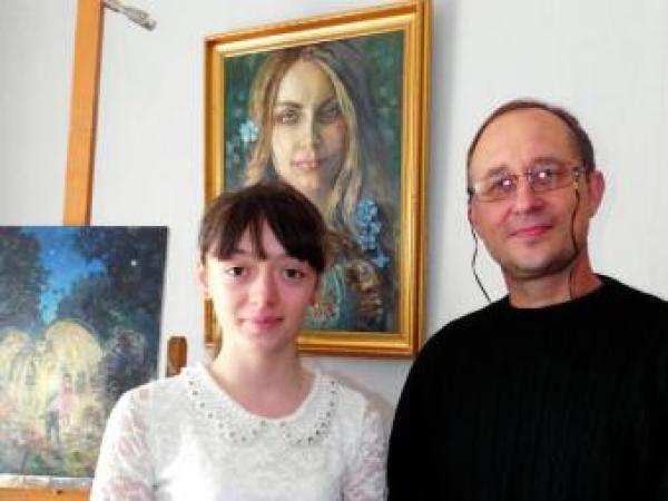 Новина Галерея «Єлисаветград» нагородила юну художницю за найкращий реферат Ранкове місто. Кропивницький