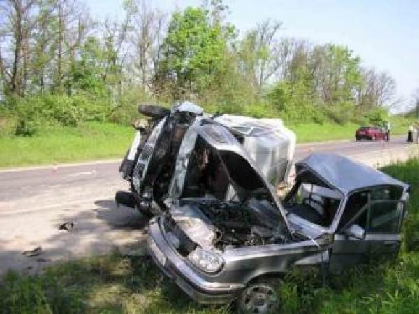 Новина Утро понедельника началось с аварий Ранкове місто. Кропивницький