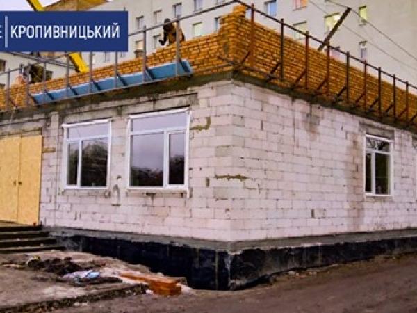 Новина У Кіровоградській обласній лікарні будують відділення екстреної меддопомоги (ВІДЕО) Ранкове місто. Кропивницький