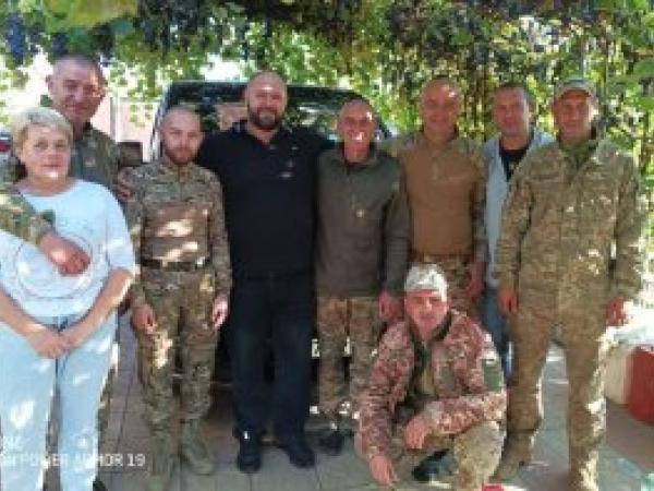 Новина Відвідали земляків та відвезли необхідне Ранкове місто. Кропивницький