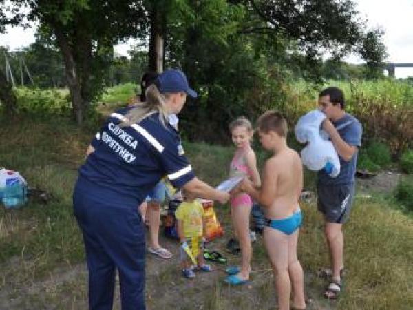 Новина Пляжів немає, а рейди – є Ранкове місто. Кропивницький