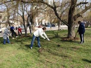 Новина Кировоградские налоговики вышли на субботник Ранкове місто. Кропивницький