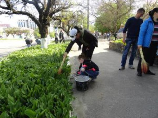 Новина Труд во имя чистоты Ранкове місто. Кропивницький