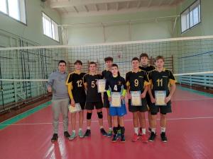 Новина Як у Кропивницькому змагалися юні волейболісти Ранкове місто. Кропивницький