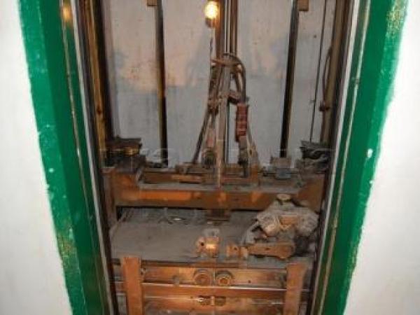 Новина Донецкие аварийные лифты не получат денег на ремонт Ранкове місто. Кропивницький