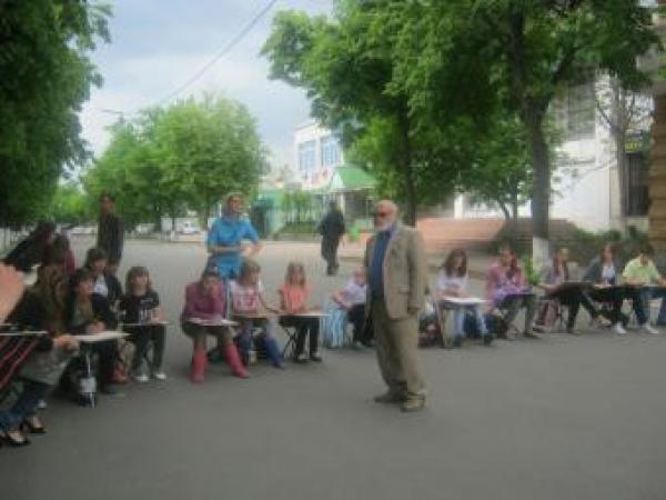 Новина Для ловких водителей даже дети не преграда Ранкове місто. Кропивницький