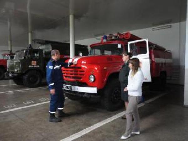 Новина У Малій Висці працівники РВ КВІ відвідали пожежно-рятувальну частину Ранкове місто. Кропивницький