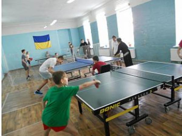 Новина У Кропивницькому пройшли міські змагання з настільного тенісу Ранкове місто. Кропивницький