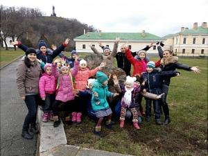 Новина Вихованці кропивницького ансамблю «Метелиця» відвідали фестиваль Святого Миколая Ранкове місто. Кропивницький