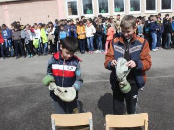 Новина В Кіровограді знову «безпечні» акції у школах Ранкове місто. Кропивницький