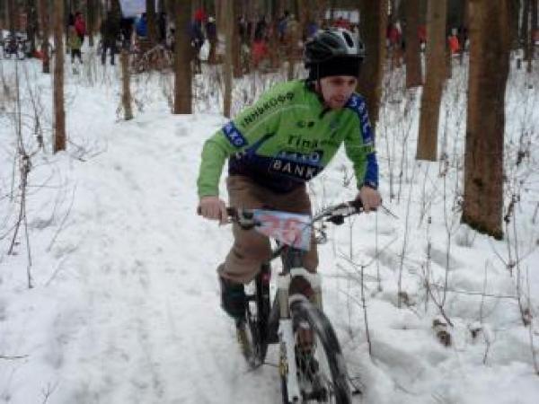 Новина В Кропивницькому успішно відбулись зимові велоперегони «Ozerka Winter Race» Ранкове місто. Кропивницький