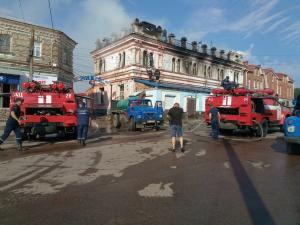 Новина На Бобринеччині загорілась архітектурна пам’ятка Ранкове місто. Кропивницький