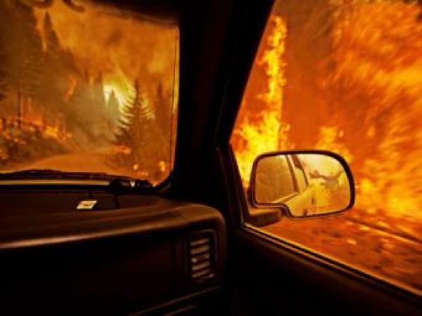 Новина Ночью в Кировограде сгорело такси Ранкове місто. Кропивницький