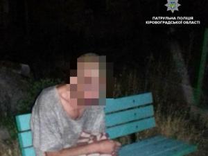 Новина Кропивницькі патрульні врятували життя чоловікові на пожежі Ранкове місто. Кропивницький