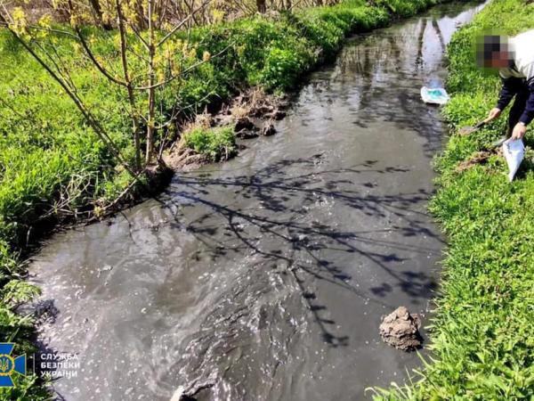 Новина Посадовці водоканалу скидали очисні відходи у Інгул Ранкове місто. Кропивницький