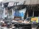 В Донецке сгорел торговый ряд