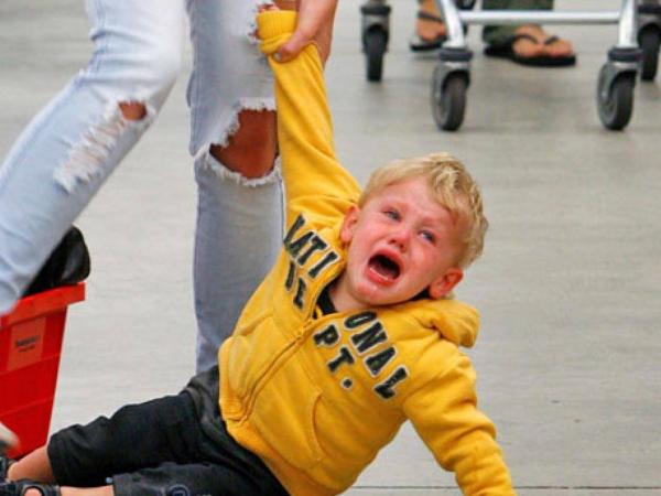 Стаття Наталья Липовец о протесте ребенка в общественном месте Ранкове місто. Кропивницький