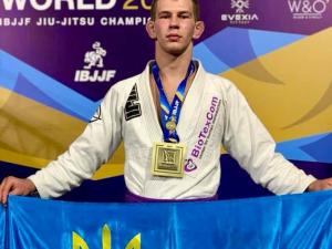 Новина Кропивничанин Ярослав Блажко - бронзовый призёр чемпионата мира IBJJF 2019 Ранкове місто. Кропивницький