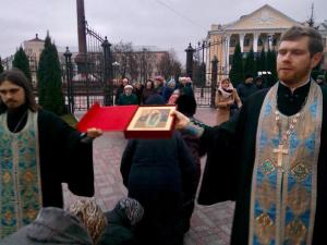 Новина До Благовіщенського храму прибула ікона Божої Матері Світлописана (ФОТО) Ранкове місто. Кропивницький