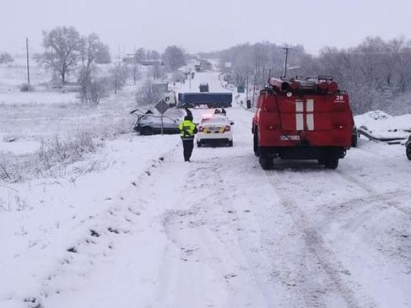 Новина Кропивницький район: рятувальники ліквідували наслідки ДТП Ранкове місто. Кропивницький