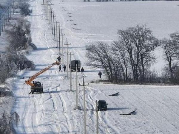 Новина ПрАТ Кіровоградобленерго повідомляє про закінчення відновлювальних робіт на території Долинської та Бобринецької територіальних громад. Ранкове місто. Кропивницький