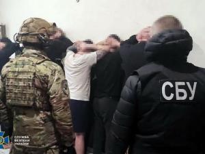 Новина СБУ викрила в’язня Житомирської виправної установи, який видурював гроші у родичів українських військових Ранкове місто. Кропивницький