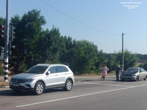 Новина Недотримання простих правил безпеки одним з водіїв стало причиною ДТП Ранкове місто. Кропивницький